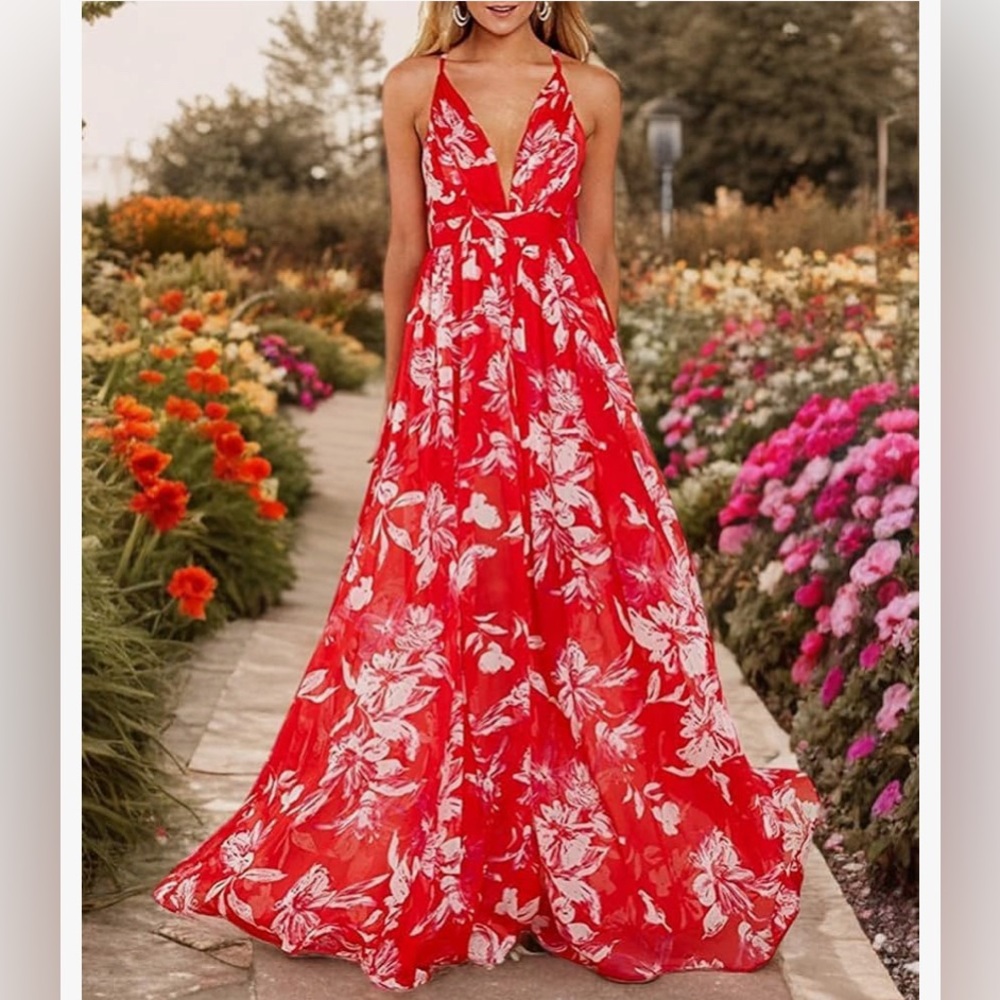 Maxi dress, great for summer wedding! Only worn once, zero damage.